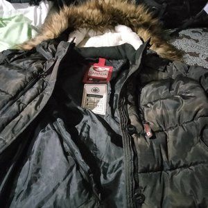 Brand new Canada weather gear parka